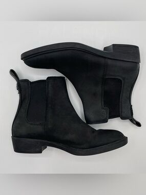 UGG Women's Emmeth Boot Size 6 Waterproof Chelsea Pull-On Black Suede